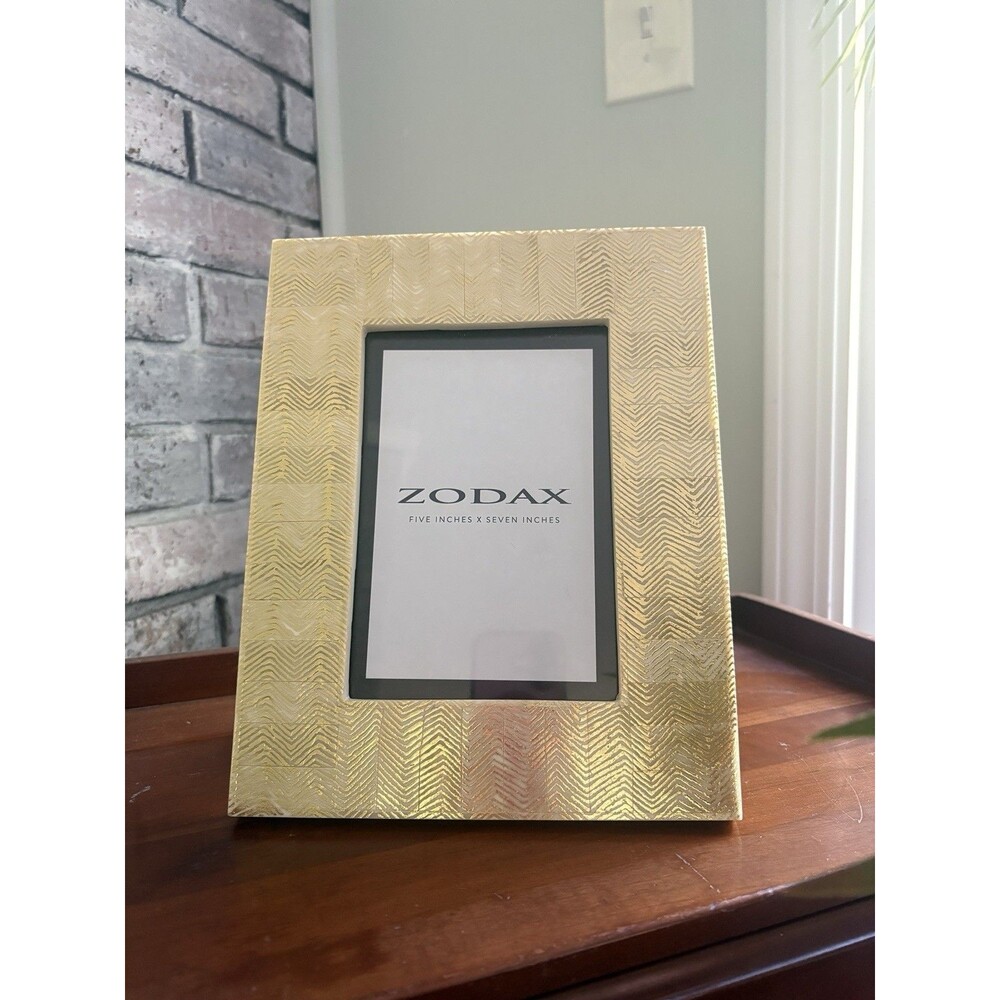 Zodax 5x7 Gold Chevron Herringbone Picture Frame